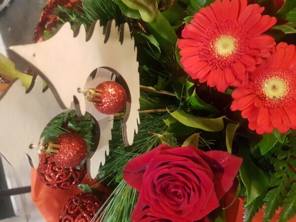 .Kerstboeket rood - Afbeelding 2